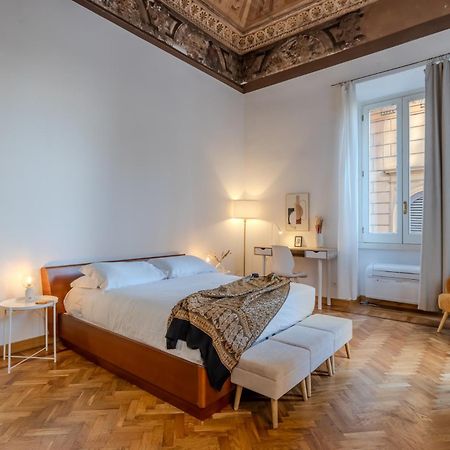 רומא Appartamento Storico In Zona Barberini מראה חיצוני תמונה